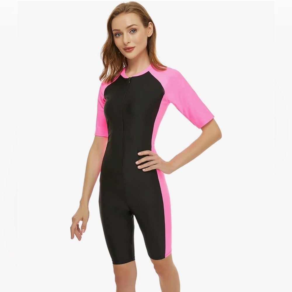 Women's One-Piece Short Sleeve Surf Swimsuit with Zipper